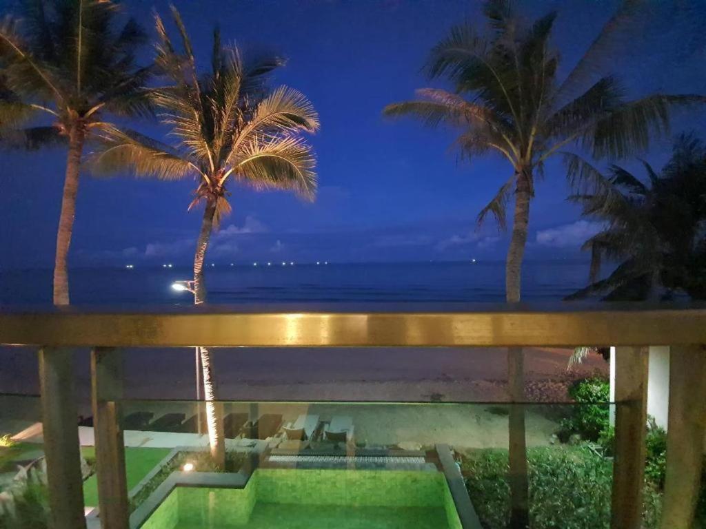 Eco Cozy Beachfront Resort Chaam Hua Hin Extérieur photo