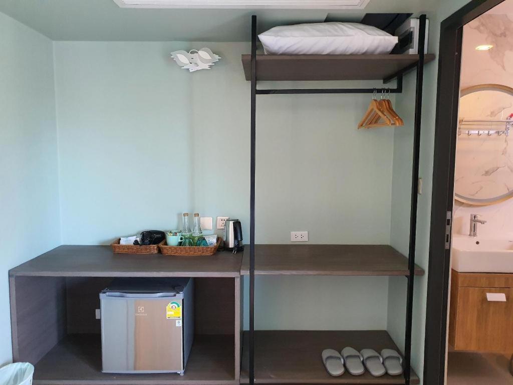 Eco Cozy Beachfront Resort Chaam Hua Hin Extérieur photo