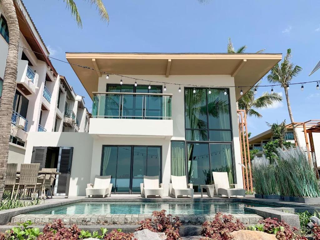 Eco Cozy Beachfront Resort Chaam Hua Hin Extérieur photo
