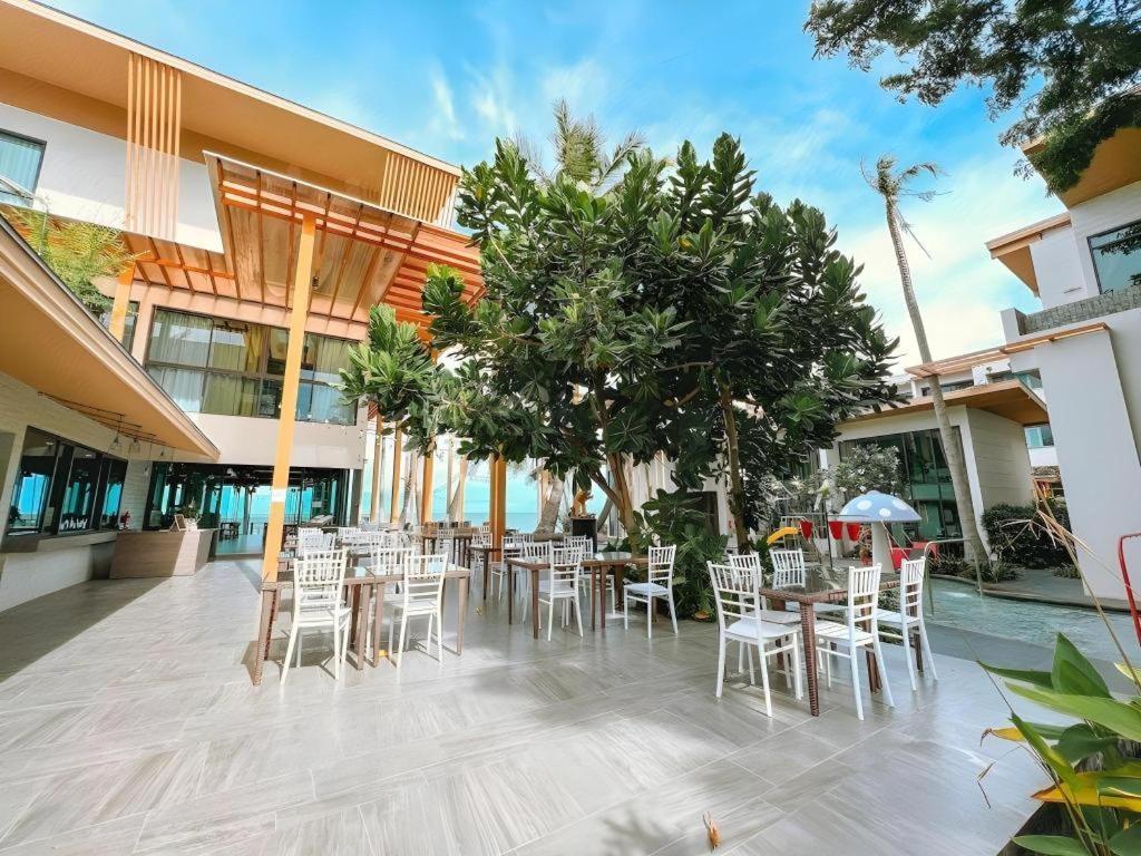 Eco Cozy Beachfront Resort Chaam Hua Hin Extérieur photo