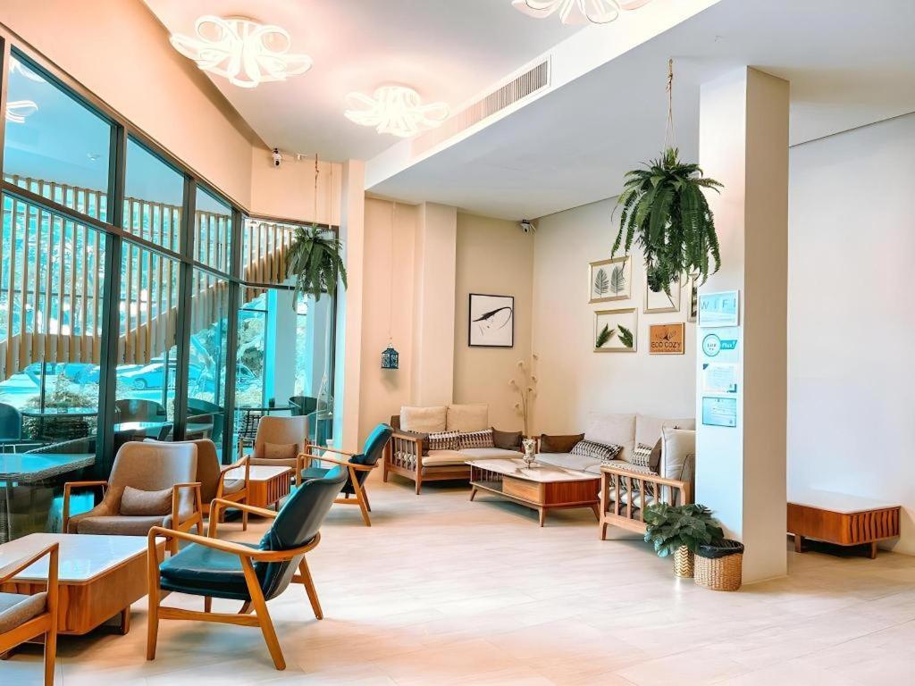 Eco Cozy Beachfront Resort Chaam Hua Hin Extérieur photo